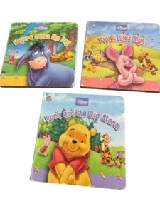 Juego de 3 libros pequeños de Disney Winnie The Pooh 2008 - Imagen 1 de 6
