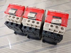 Schneider Contactors TeSys Deca - Qty of 3 - 5.5kW - 24DC Coil - LC1D12-BL - Picture 1 of 5