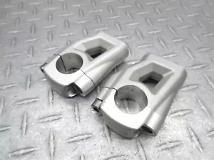 2014 12-17 Triumph Tiger 1200 Explorer Handlebar Riser Clamp Mount Upper Lower - Picture 1 of 9