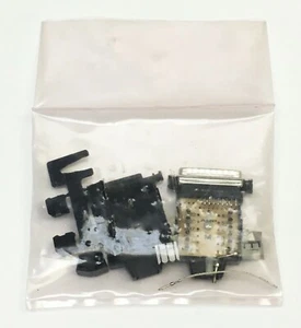 AMP TE/TYCO 8918C 747878-1 Connector Breadboard Kit - Picture 1 of 1