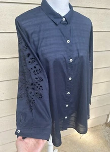 J Jill Button Up Shirt 100% Cotton Women's Black Laser Cut Sleeves MEDIUM Witchy - Picture 1 of 11