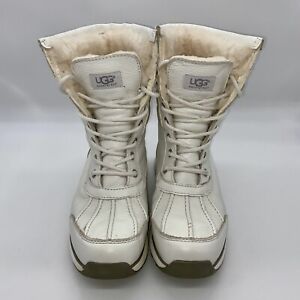 UGG Women’s Adirondack Fluff White Waterproof Leather Snow Boots VGUC Size 7