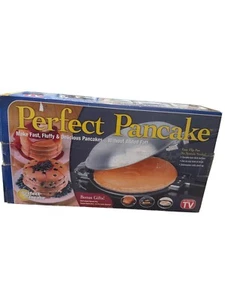 Perfect Pancake Flip Pan With Bonus Accessories - Heart Pancake Ring & Recipe Bo - Picture 1 of 13