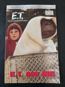 E.T. The Extra Terrestrial - E.T And Me by Simon Spotlight - Paperback