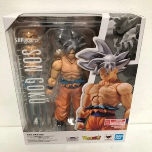 AUTHENTIC BANDAI Dragon Ball Super S.H.Figuarts Son Goku (Ultra Instinct) Figure - Picture 1 of 2