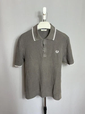Fred Perry reedición texturizado waffle tejido hecho en Italia talla 42 GRANDE - Imagen 1 de 4