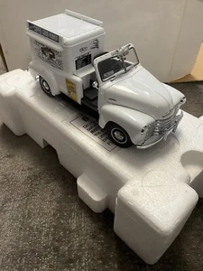 Danbury Mint 1953 Good Humor Ice Cream Truck Original Box - Picture 1 of 12