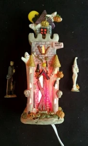 Vintage Halloween Spukhaus beleuchtetes Haus mit Figuren Vorsicht Schloss - Bild 1 von 11