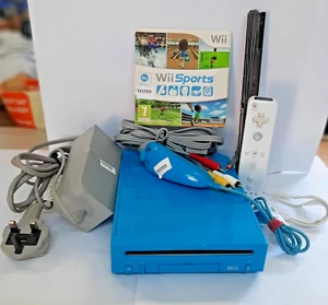 Nintendo Wii V2 Blau Konsole mit Wii Sports Spiel - Schnelle Lieferung - Bild 1 von 12