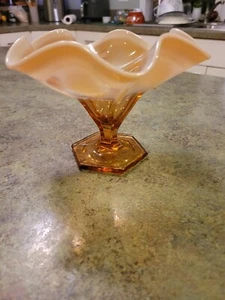 Vintage Fenton Cameo Amber Root Beer Ruffled Pedestal Opalescent Candy Dish 5" - Picture 1 of 9