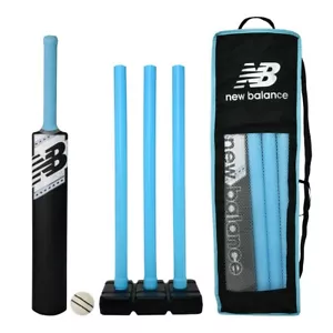 New Balance Plastic Outdoor Black Blue Cricket Set - Free P&P - Picture 1 of 1