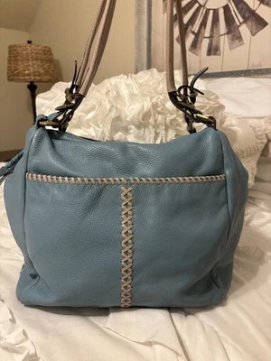 Cartera de cuero Oryany azul suave usada en excelente estado Foto 1 de 4