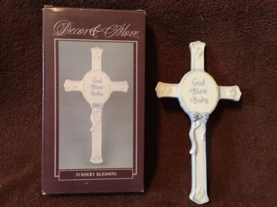 "DIOS BENDIGA BEBÉ" CRUZ DE BENDICIÓN INFANTIL DE CERÁMICA - PARA NIÑO - NUEVA EN CAJA Foto 1 de 3