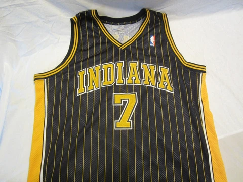 NBA JERSEY REEBOK INDIANA #7 O'NEAL, SIZE 48 Cover
