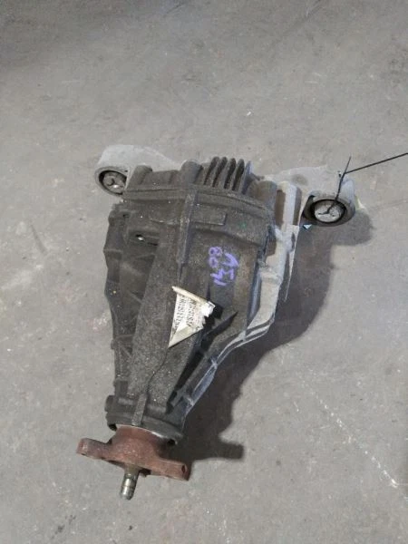 2010 Porsche Panamera 4.8L Rear Differential Carrier Fits 10-16 97035001111 Foto 1 de 4