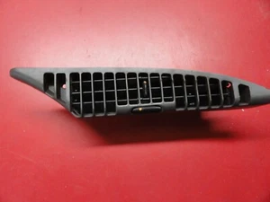 1990 1991 Corvette Air Condition Dash Vent, Drivers RIGHT, GM 10085931 C41340-1 - Picture 1 of 4