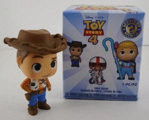 Funko Mystery mini Disney Pixar Toy Story 4 Sheriff Woody 1/6 - Picture 1 of 1