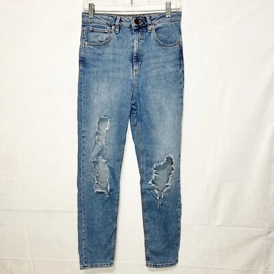 Pantalones de mezclilla para mujer talla 26x32 tiro alto desgastados destruidos elásticos de ASOS Mom Foto 1 de 4