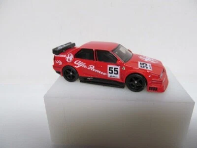 Hot Wheels Premium Box Set -SUELTO- ALFA ROMEO 155 V6 Ti con pilotos reales Foto 1 de 3