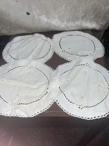 Vintage 4 Hand Embroidered Circular Doily’s Floral Design Off Pink 23cm - Picture 1 of 6