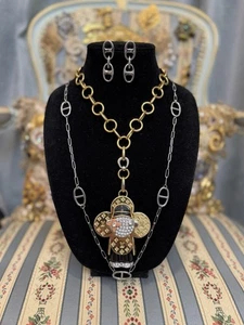 Elegant And Trendy LV /H Jewelry Set - Picture 1 of 9