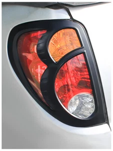 Protector Lámpara Trasero Mitsubishi L200 Triton 2005-2015 - Imagen 1 de 12