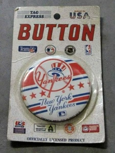 Vintage 1987 Trench New York Yankees Button - Officially Licensed - Bild 1 von 2