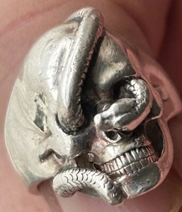 Theo Fennell Skull Snake Alias Sterling Silver L 1/2 Ring - Picture 1 of 11