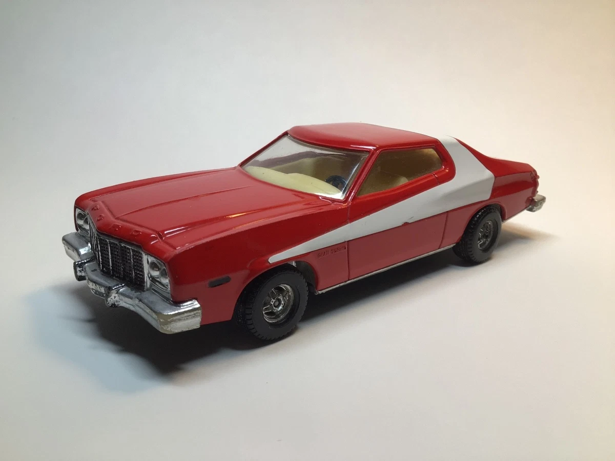 自動車 Corgi Starsky & Hutch Ford Torino FORD GRAN TORINO 1976 STARSKY AND HUTCH CORGI w. Figures 1/36 READ