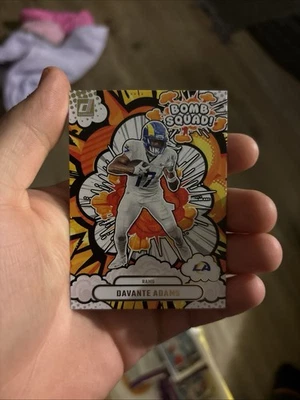 Colección de carteles Panini Downtown 2024 Foto 1 de 4