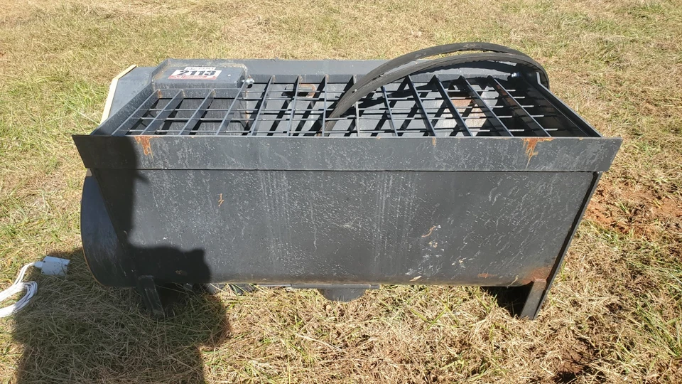 WOLVERINE CM-11-250V 混凝土搅拌机液压滑移转向器附件 (A) — 第 1/4 张图片