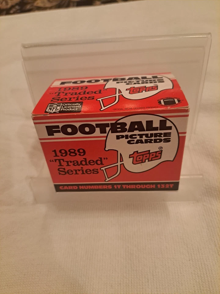 1989 Topps Traded Football Complete Set - Image 1 of 1