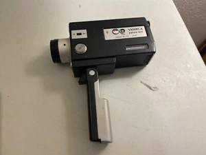 YASHICA SUPER-825 BLACK ZOOM REFLEX MOVIE CAMCORDER HANDHELD UNTESTED AS IS - Picture 1 of 5