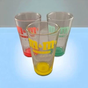 M&M's World Las Vegas Nevada Beer Pint Glass Souvenir Red Green Yellow - Picture 1 of 5