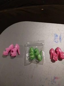 Barbie Pumps Puppengröße Blumen - Bild 1 von 2