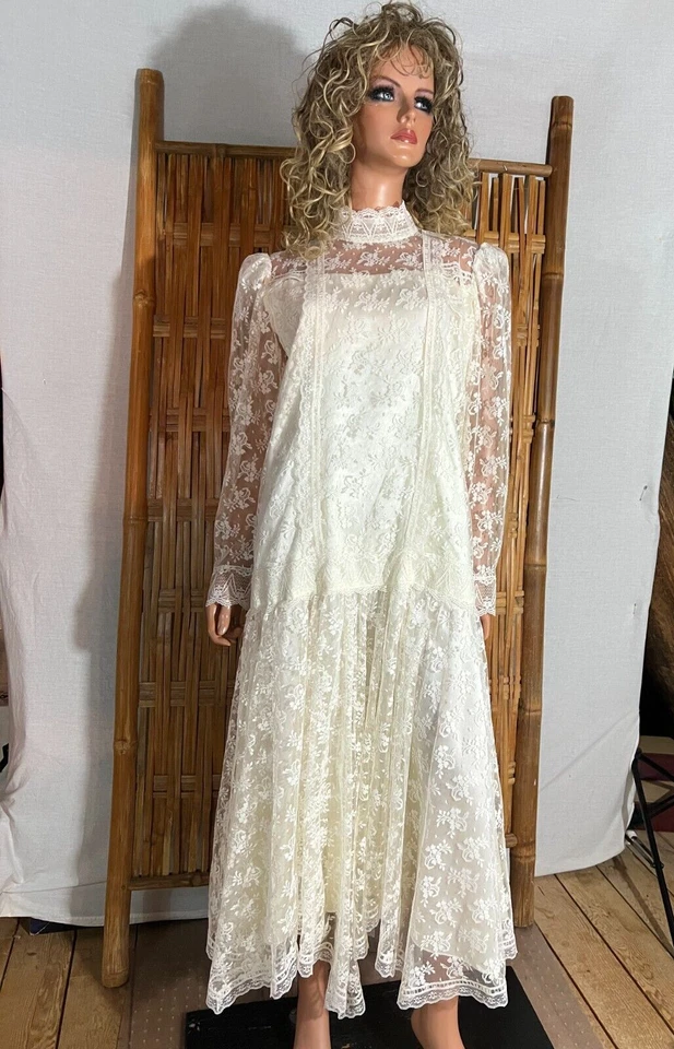 Vestido de novia Jessica McClintock estilo años 20 marfil victoriano encaje gargantilla cuello 16 Foto 1 de 4
