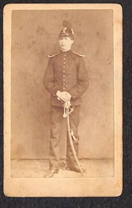 Soldat mit Gewehr 2,5 x 4" Foto - Bild 1 von 2