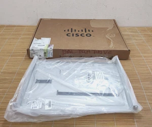 Nowy zestaw do montażu routera w szafie Cisco ACS-1100-RM1-19 1100X serii Router Rack Nowy otwarty box - Zdjęcie 1 z 1