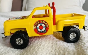 Vtg Processed Plastic Beach Patrol Chevrolet Pick Up Truck Hi Rider First Aid - Picture 1 of 6