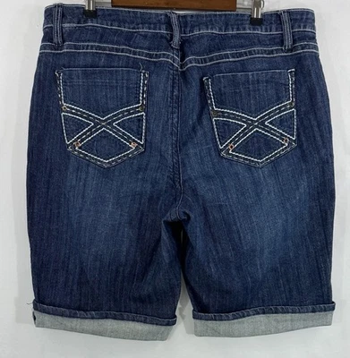 Bermuda jeans elástica feminina Venezia medida real: 42X12,5 - Imagem 1 de 4