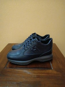 Hogan \