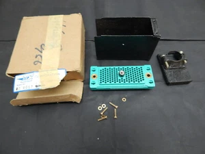 ELCO CORP. 166-956 130-000-010 8017-130-000-010 VARICON CONNECTOR -FAST SHIPPING - Picture 1 of 5