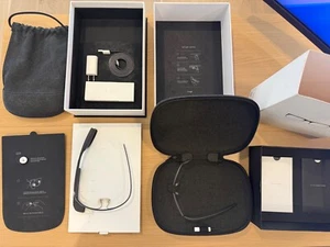Google Glass XE-C Explorer Edition – Full Kit + Titanium Frame – Charcoal - Picture 1 of 19
