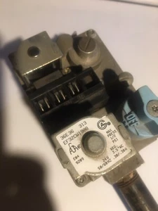 FREE USA SHIPPING Carrier Furnace Gas Valve EF32CW190 EF32CW190B - Picture 1 of 7