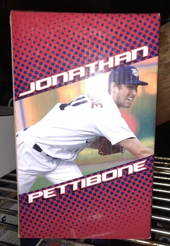 Philadelphia Phillies Lehigh Valley Ironpigs Jonathan Pettibone SGA Bobblehead Cover
