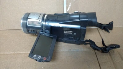 SONY HDR-HC1 HDV Handycam Digital Camera / Camcorder  - FOR PARTS - Image 1 of 4