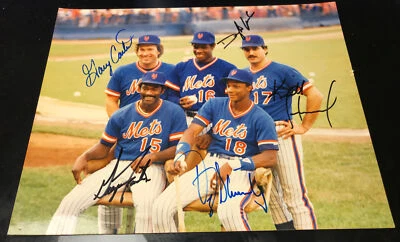 1986 🔥 Mets team signed Gary Carter Gooden Strawberry Foster Hernandez Auto F51 - Image 1 of 4