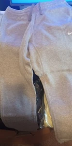 Nike XL Tapered Fleece Warm Jogger Sports Pants Gray Mens XLarge  826431-063 - Picture 1 of 2