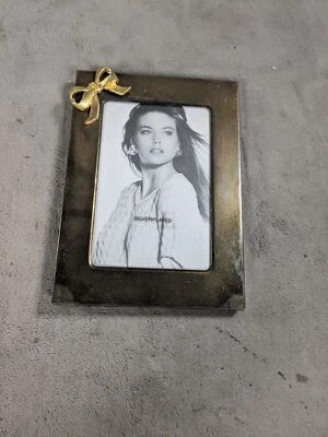 Marco de fotos pequeño vintage plateado con arco dorado para 4,5" x 3" Foto 1 de 4