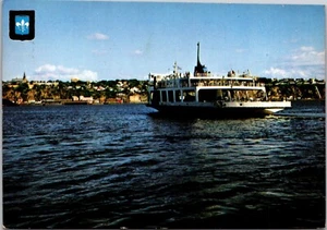 Postcard Quebec City QC Ferry Between Quebec and Levis - Picture 1 of 2